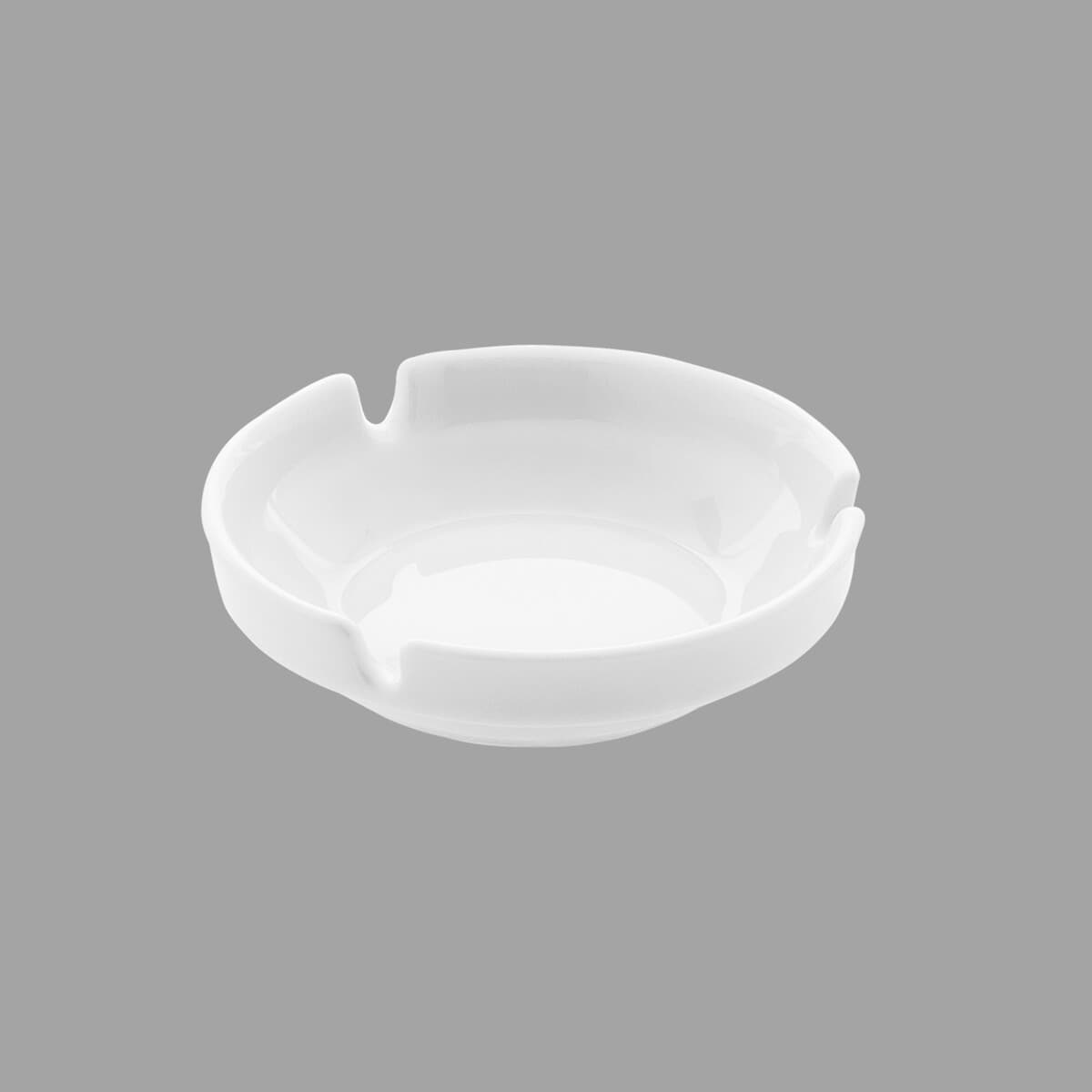 INTERNATIONAL 11 cm ASHTRAY