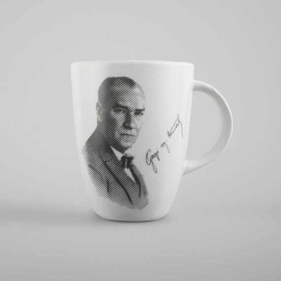 Elit Atatürk Desenli Mug Bardak