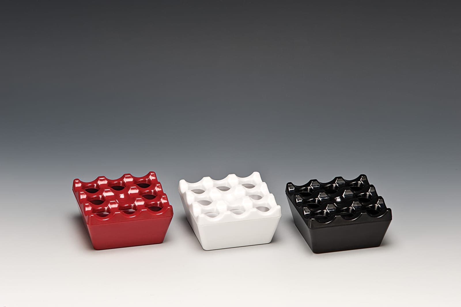 MELAMİN KÜLLÜK - 9 x 9 x H: 4,5 cm