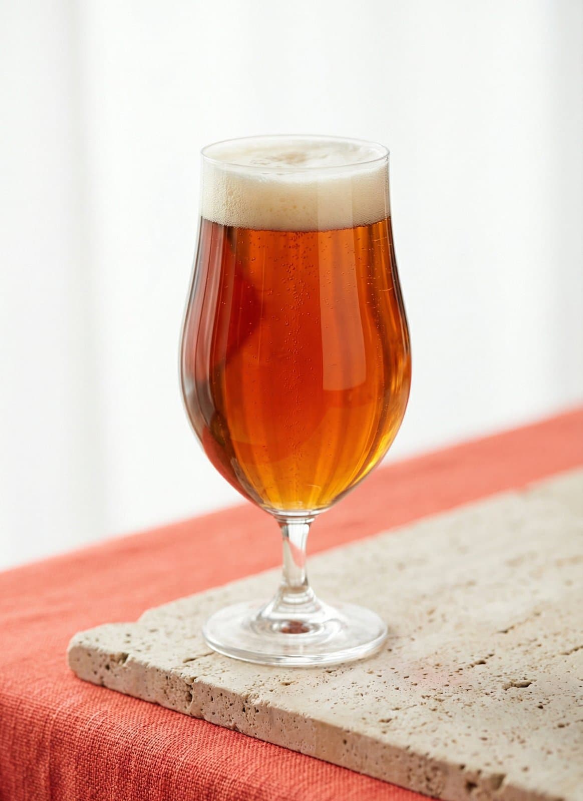 Gusto Cam Pint Glass