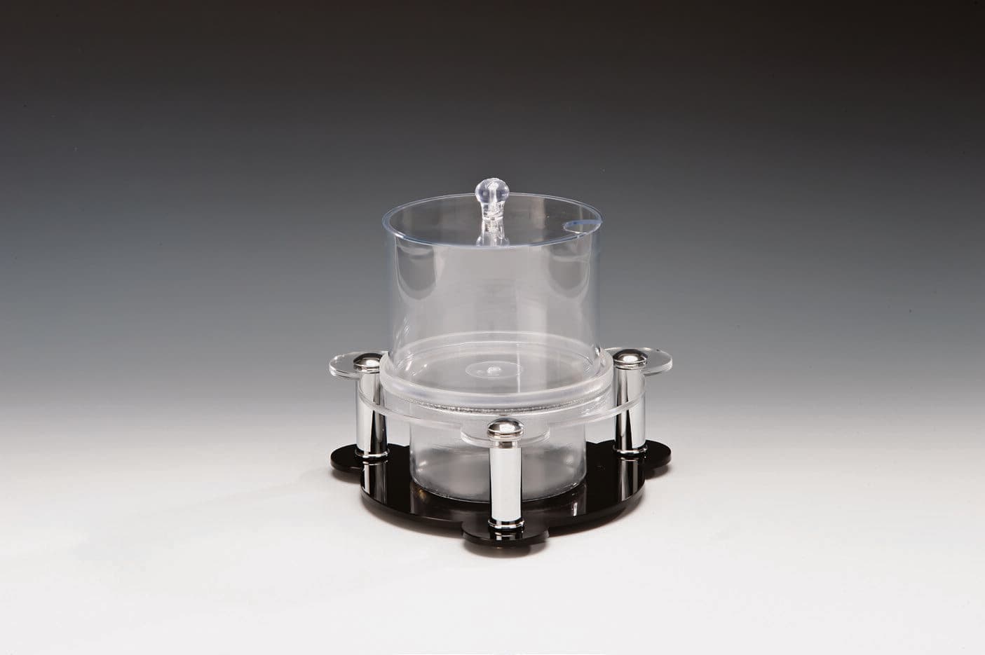 BUZ KOVALI TEREYAĞ TEŞHİR STANDI 25 X 25 X H: 22 cm