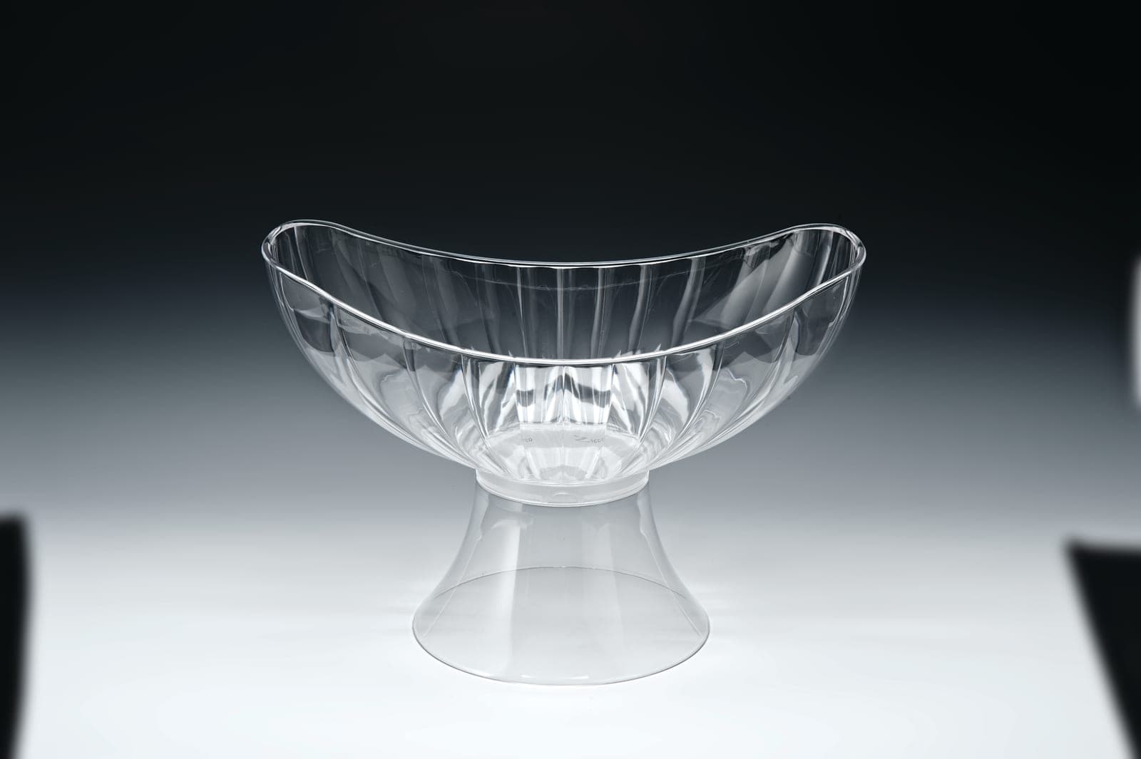 POLYCARBONAT TEŞHİR KASE 42,5 x 25,5 H: 29 cm