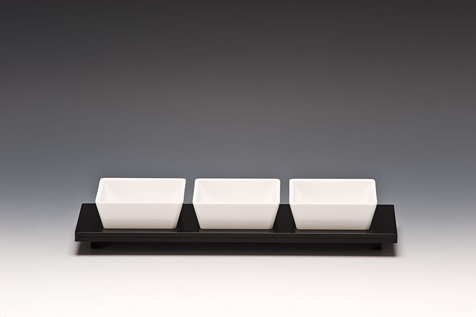 K 6006 MODEL SOSLUK SERVİS STANDI