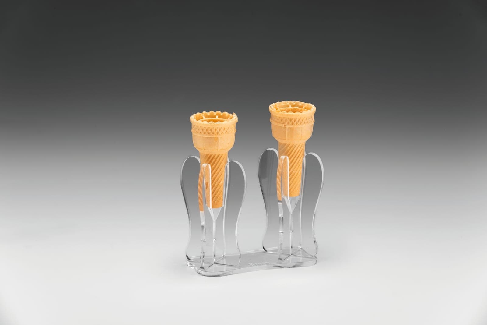 AKRİLİK DONDURMA SERVİS STANDI 6 x 12 x H: 11 cm
