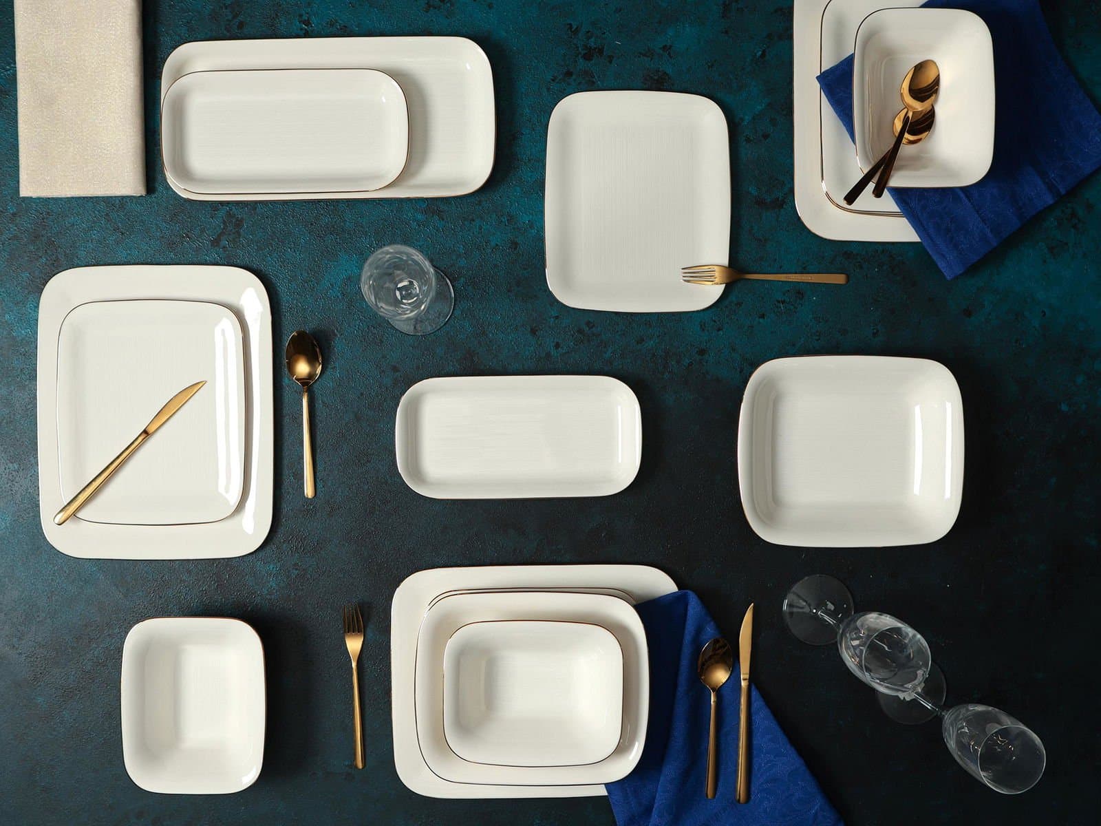 Porland Bach Gold 27 Piece Dinner Set for 6 People