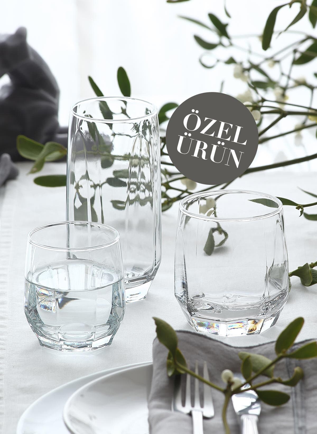 Diamond 18-Piece Soft Drink Glass Set