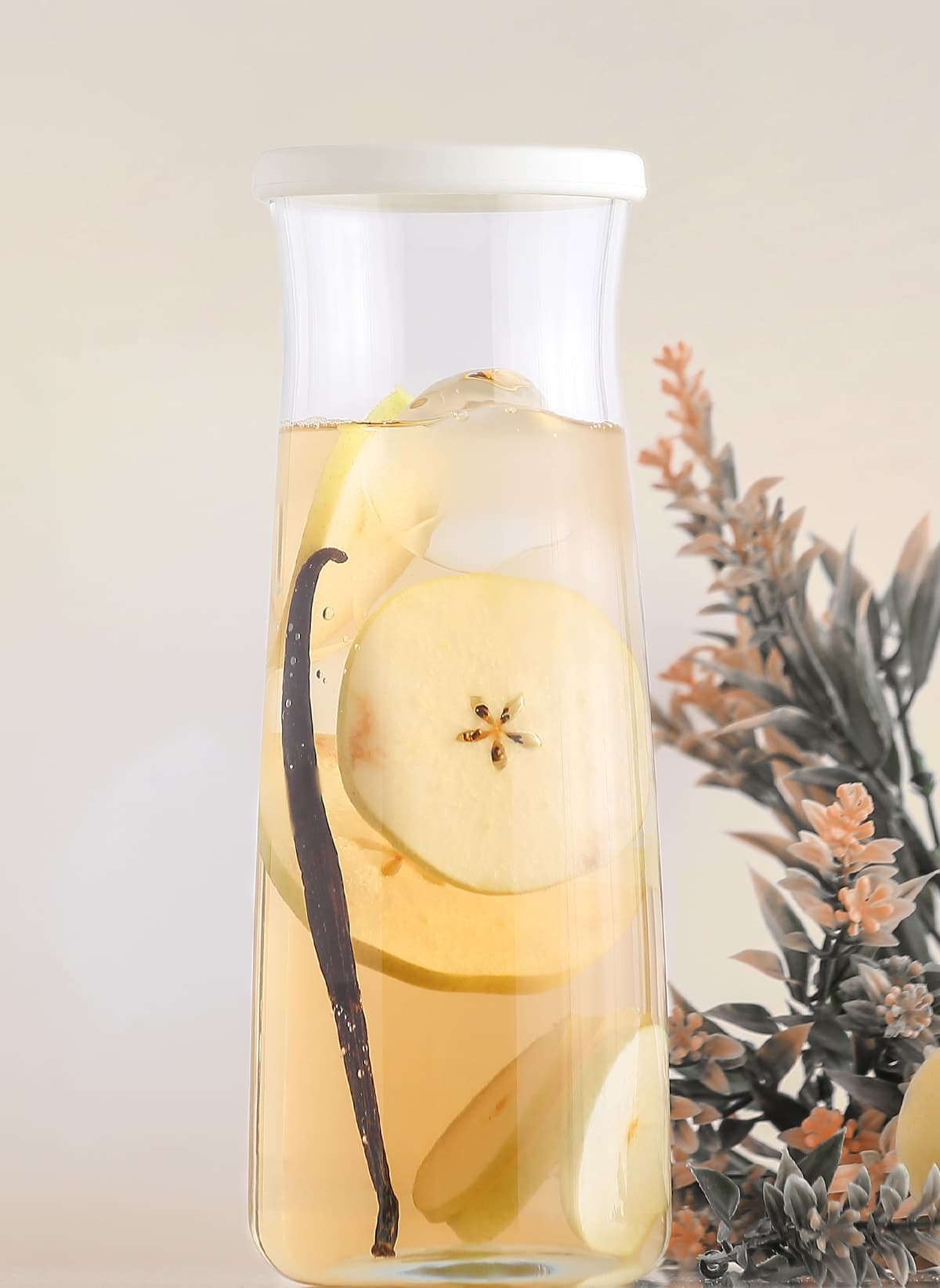 Vera Single Carafe