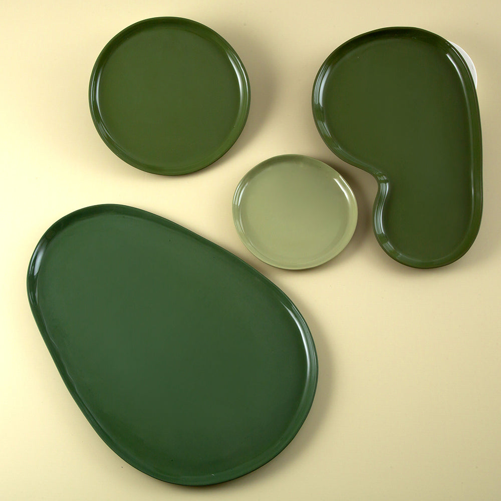 Jumbo Golf Line Green Serving Plate L - Styled