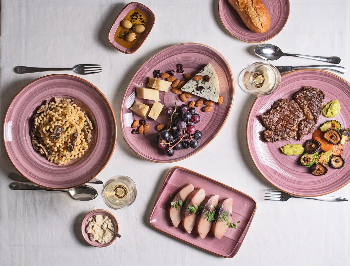 Aura Blackberry Banquet Stackable Bowl 6 cm 30 cc - Styled