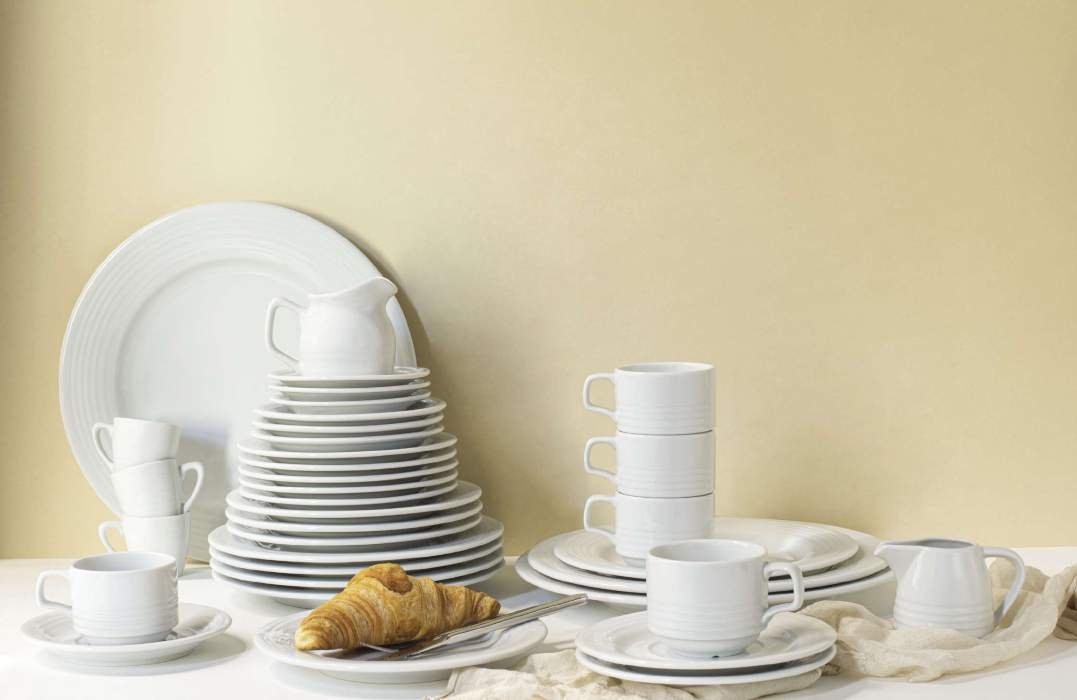 Porland Focus White Creamer 155cc 6 Pieces - Styled