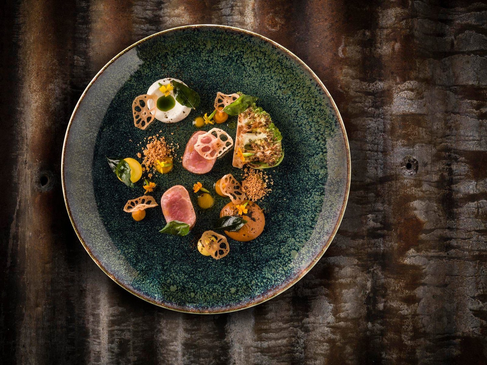 Mar Moove Oval Plate 25 cm - Styled