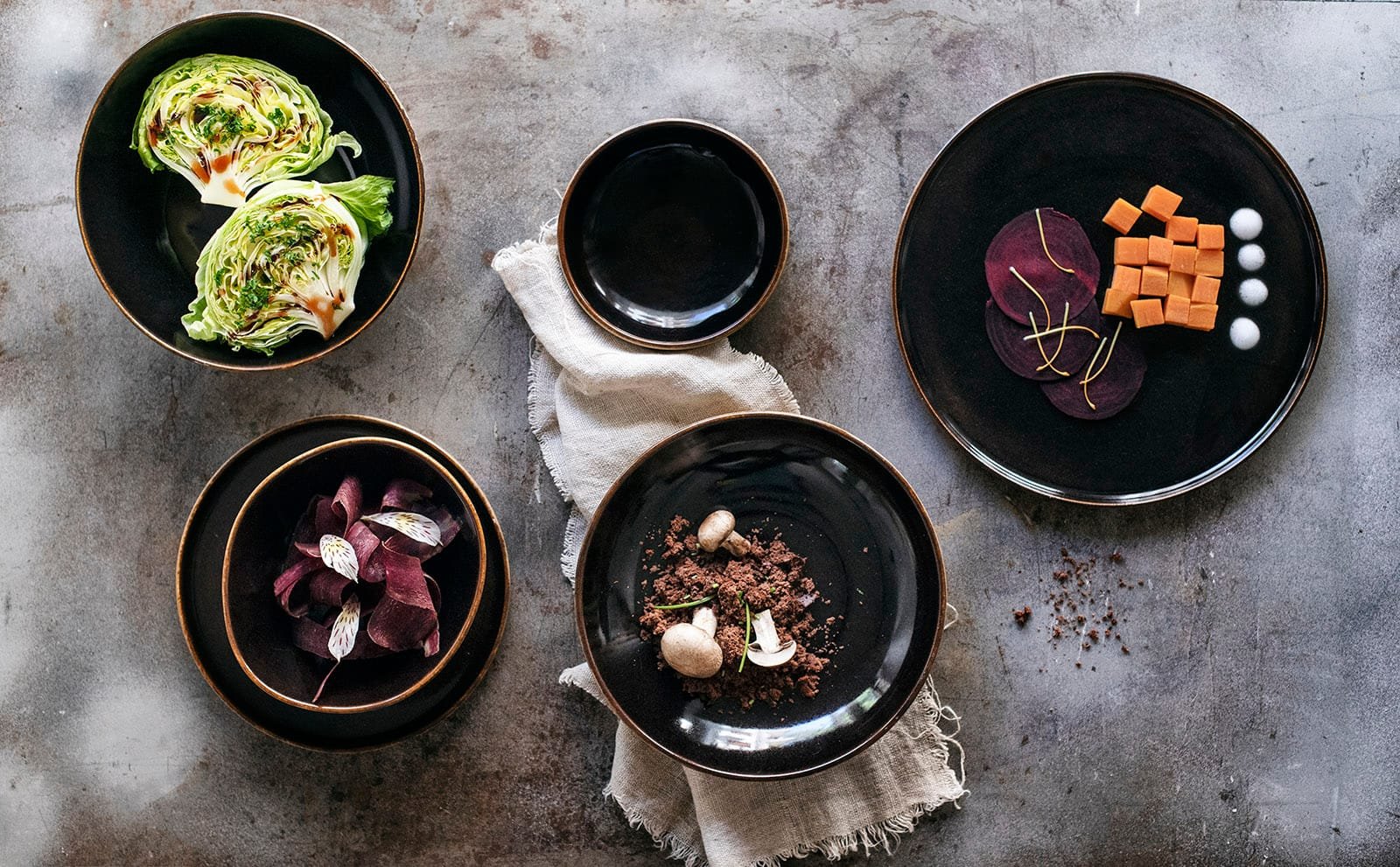 Sphere Soil Vanta Bowl 16 cm 350 cc - Styled