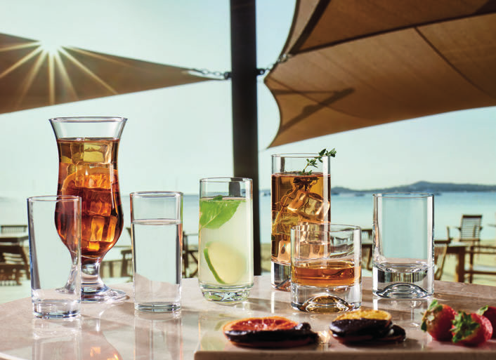 Pasabahce Holiday Cocktail Glass 470cc - Styled