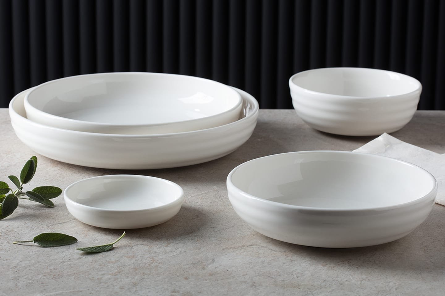 Pott Deep Plate 22 cm 1070 cc - Styled