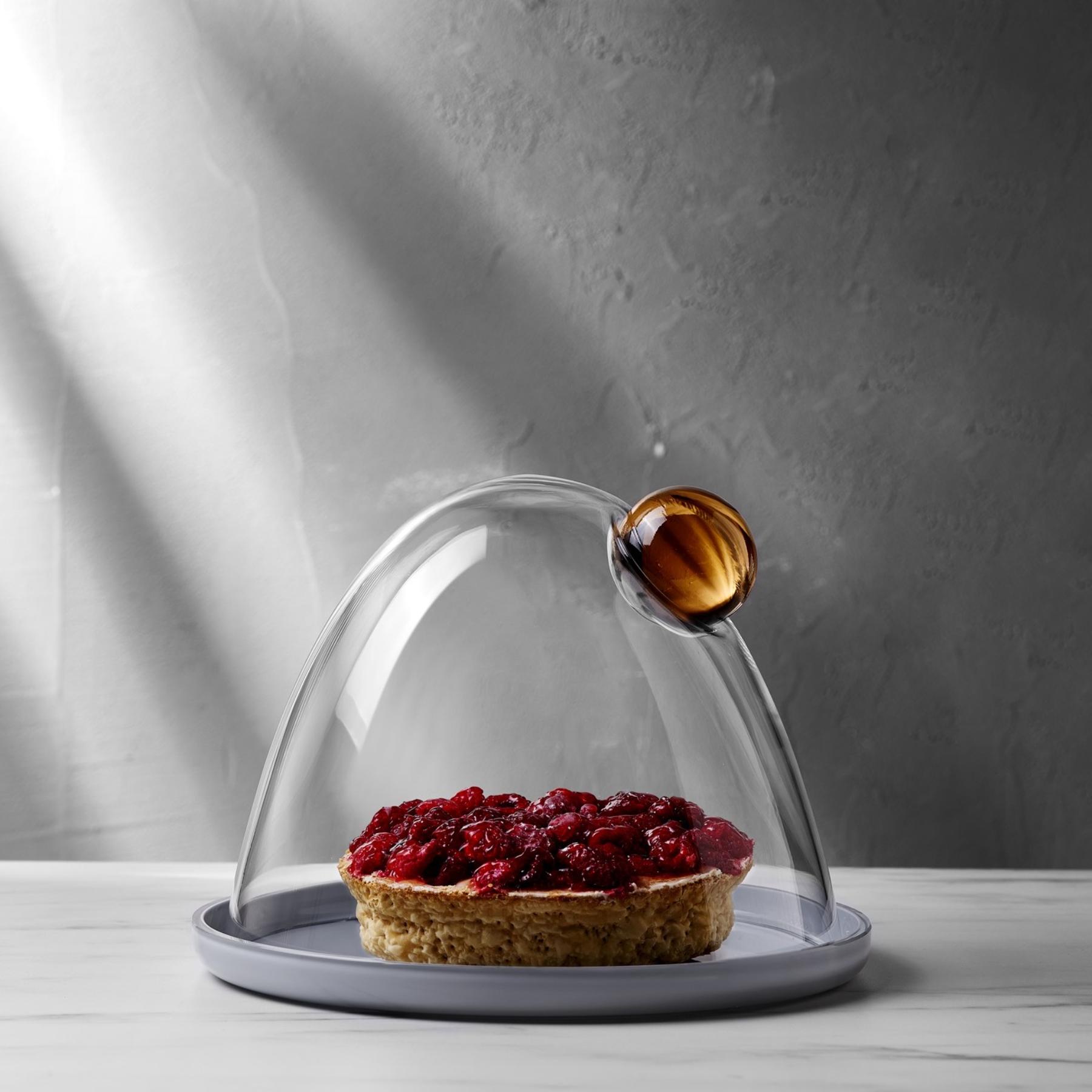 Juno Cake Serving Plate - Styled