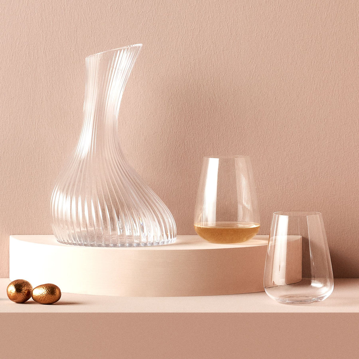 Nude Vini Optic Carafe (1750 ml) - Styled