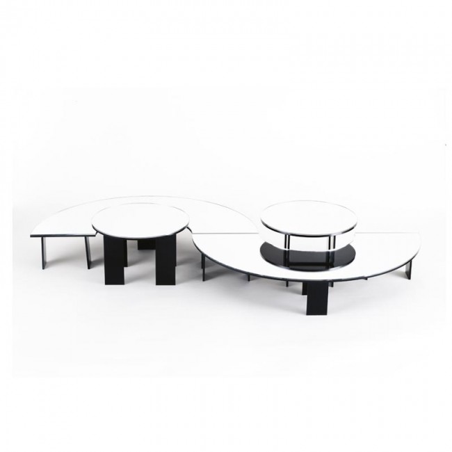 Alkan 4-Piece Mirrored Display Riser Set for hospitality & OS&E