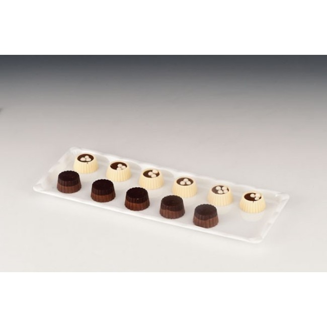 Alkan Polycarbonate Chocolate Display Tray - Clear 10x30cm Polycarbonate for hospitality & OS&E