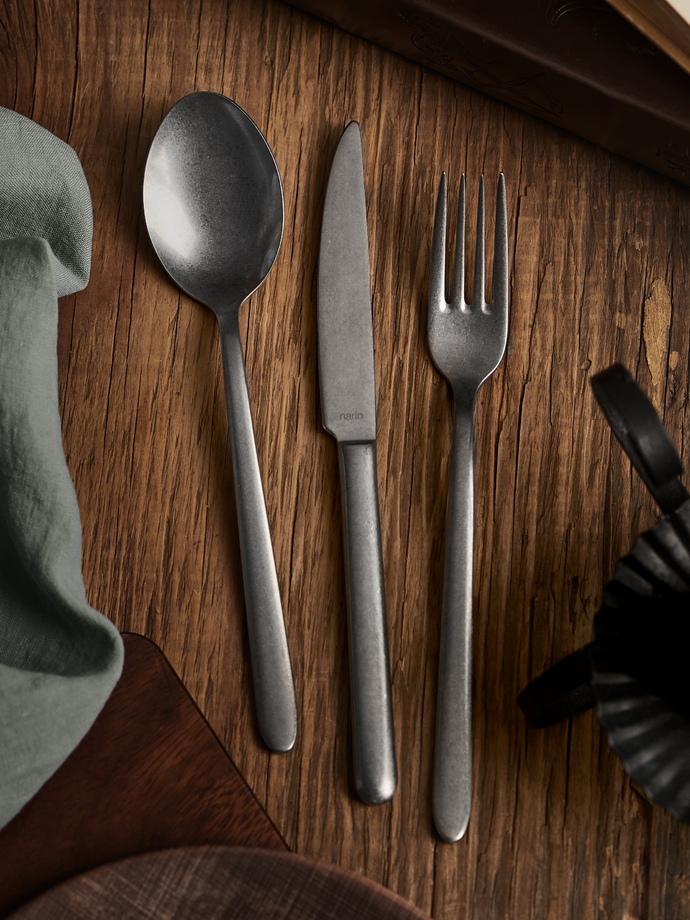 Plaides Series - Antique